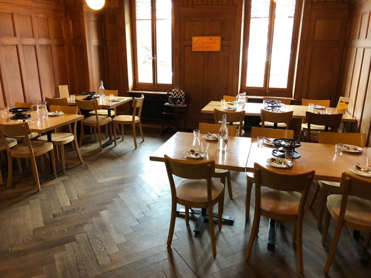 Youth Auberge de jeunesse *